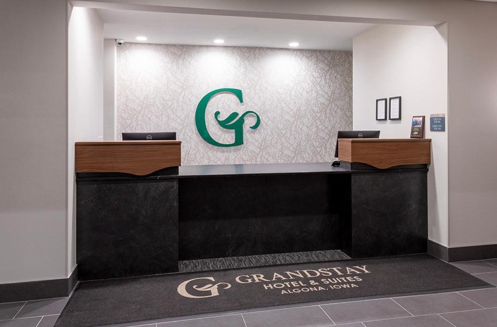 Grandstay Hotel & Suites Algona Экстерьер фото