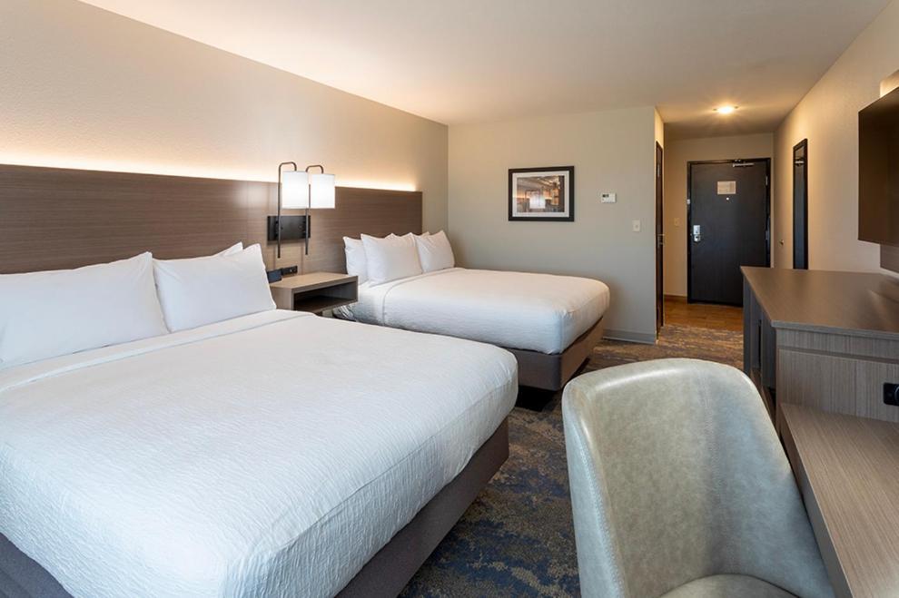 Grandstay Hotel & Suites Algona Экстерьер фото
