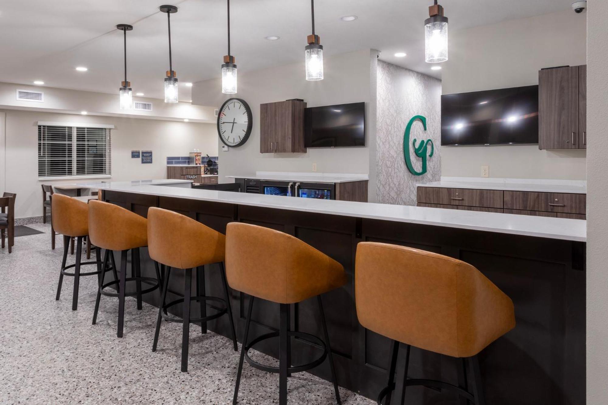 Grandstay Hotel & Suites Algona Экстерьер фото